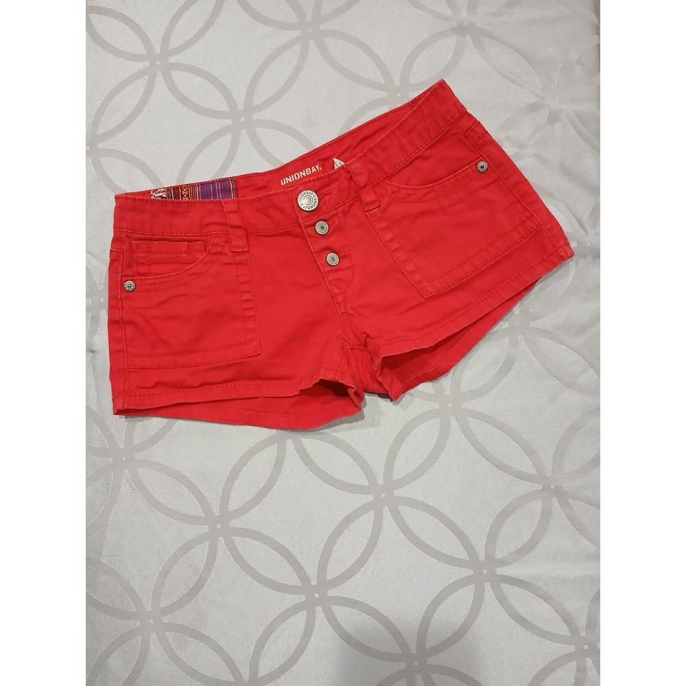 Unionbay Womens Red Stretch Cotton Button Fly Shorts Size 5 preowned good cond.